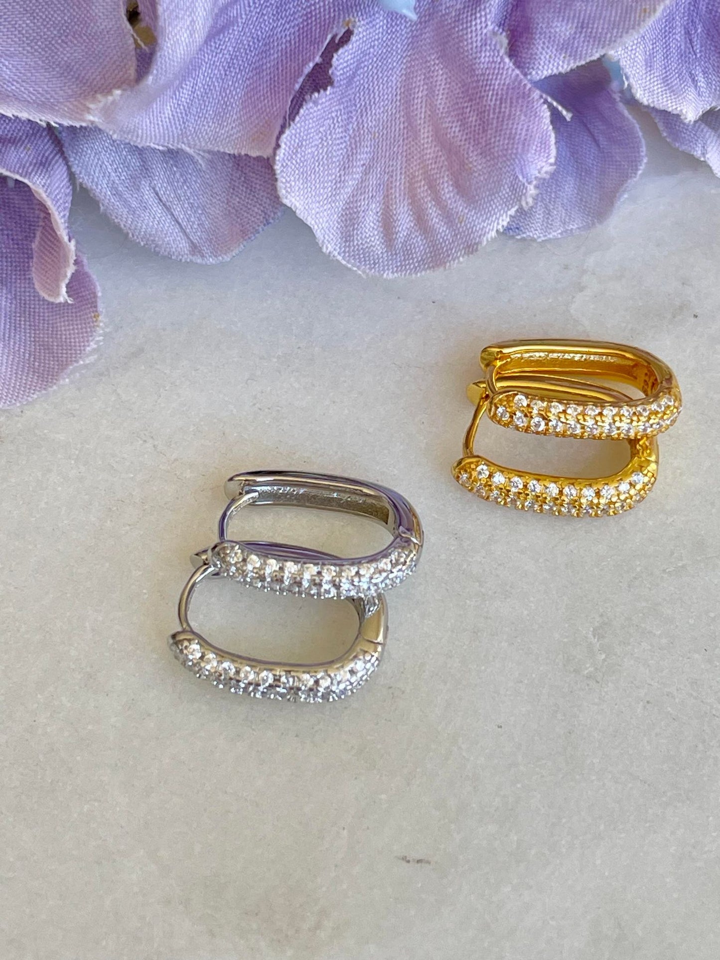 Oval sleeper with crystal inset earrings