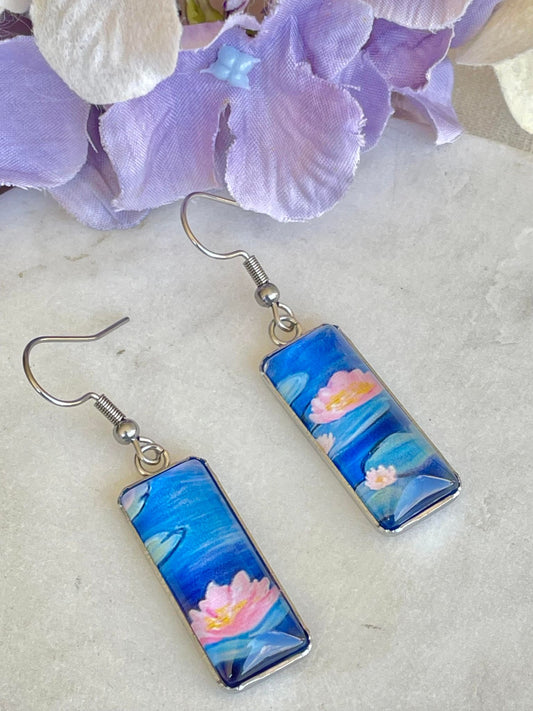 Picture perfect pink lily earrings
