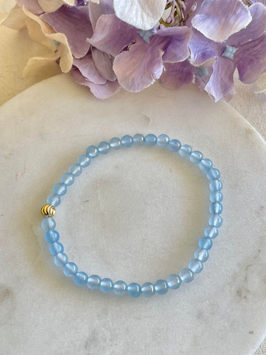 Natural bracelet - light blue