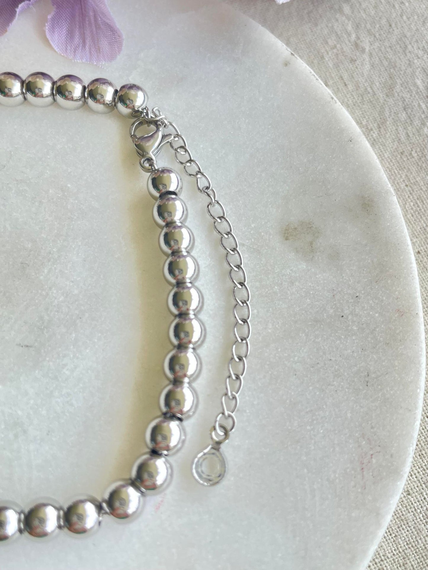 Silver ball bracelet