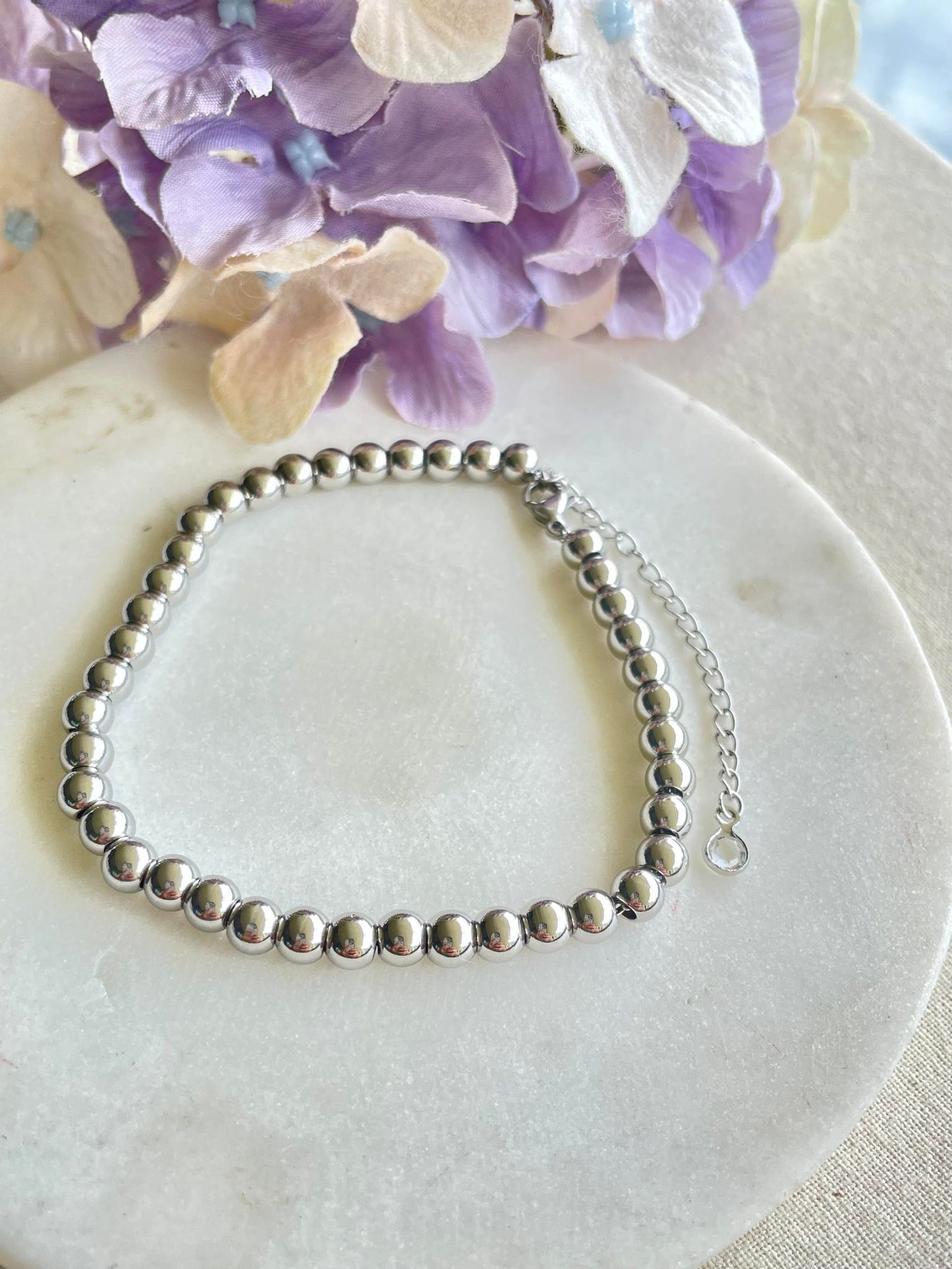 Silver ball bracelet