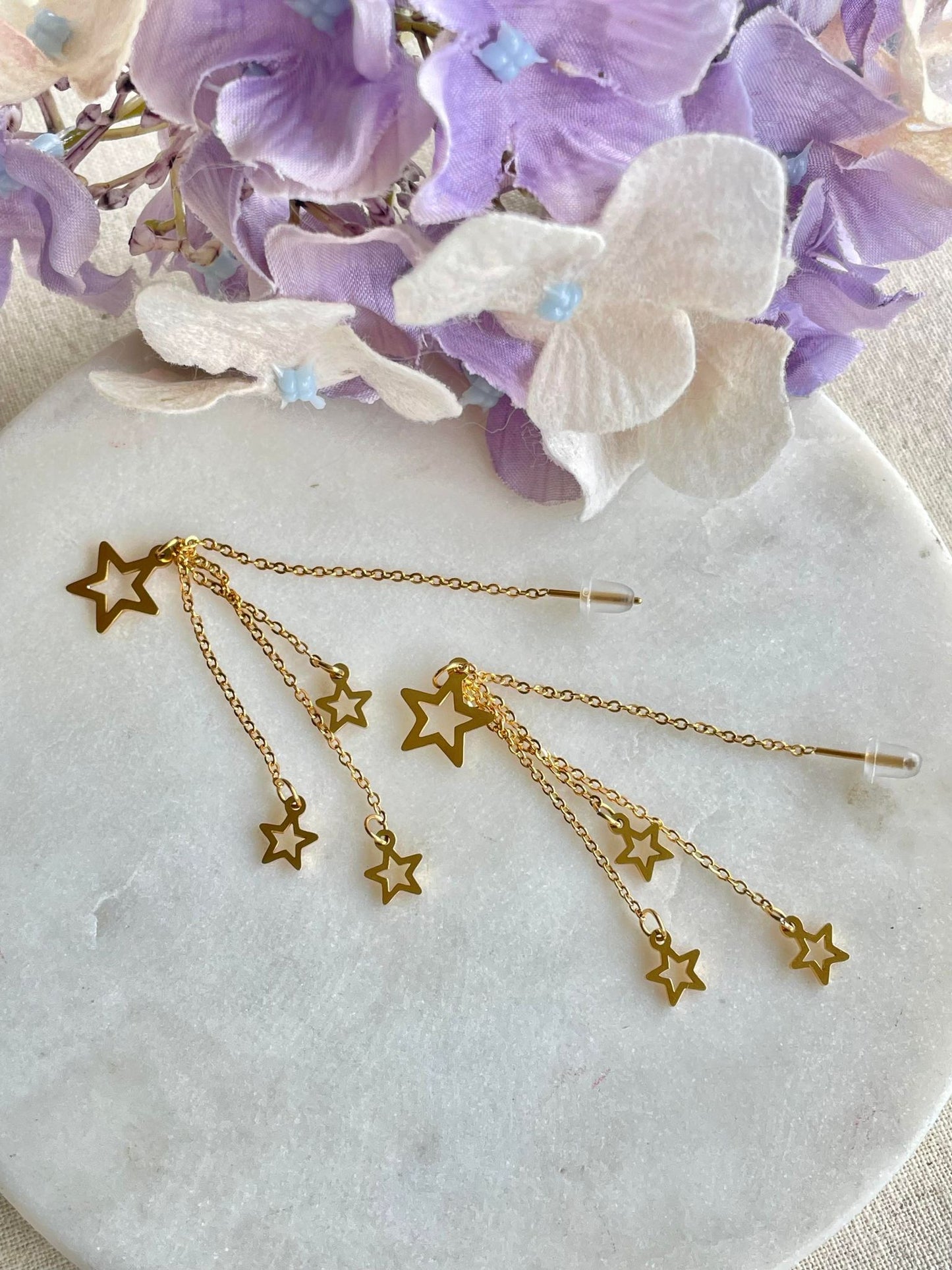 Stars falling around you thread earrings