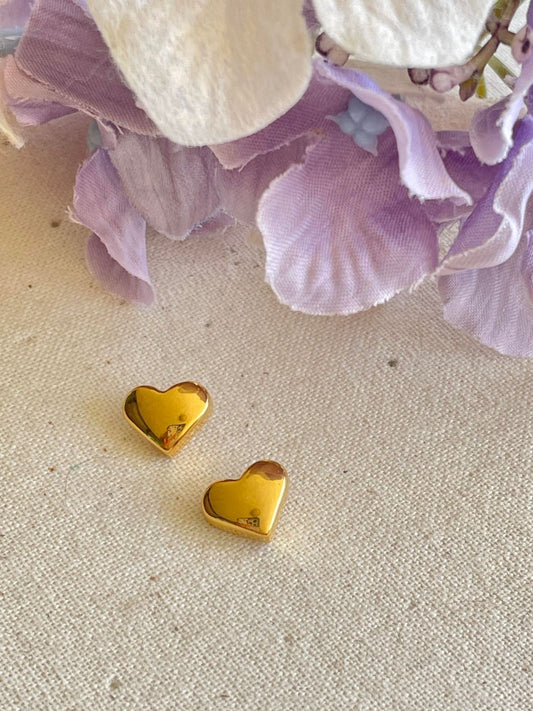 Love heart gold earrings