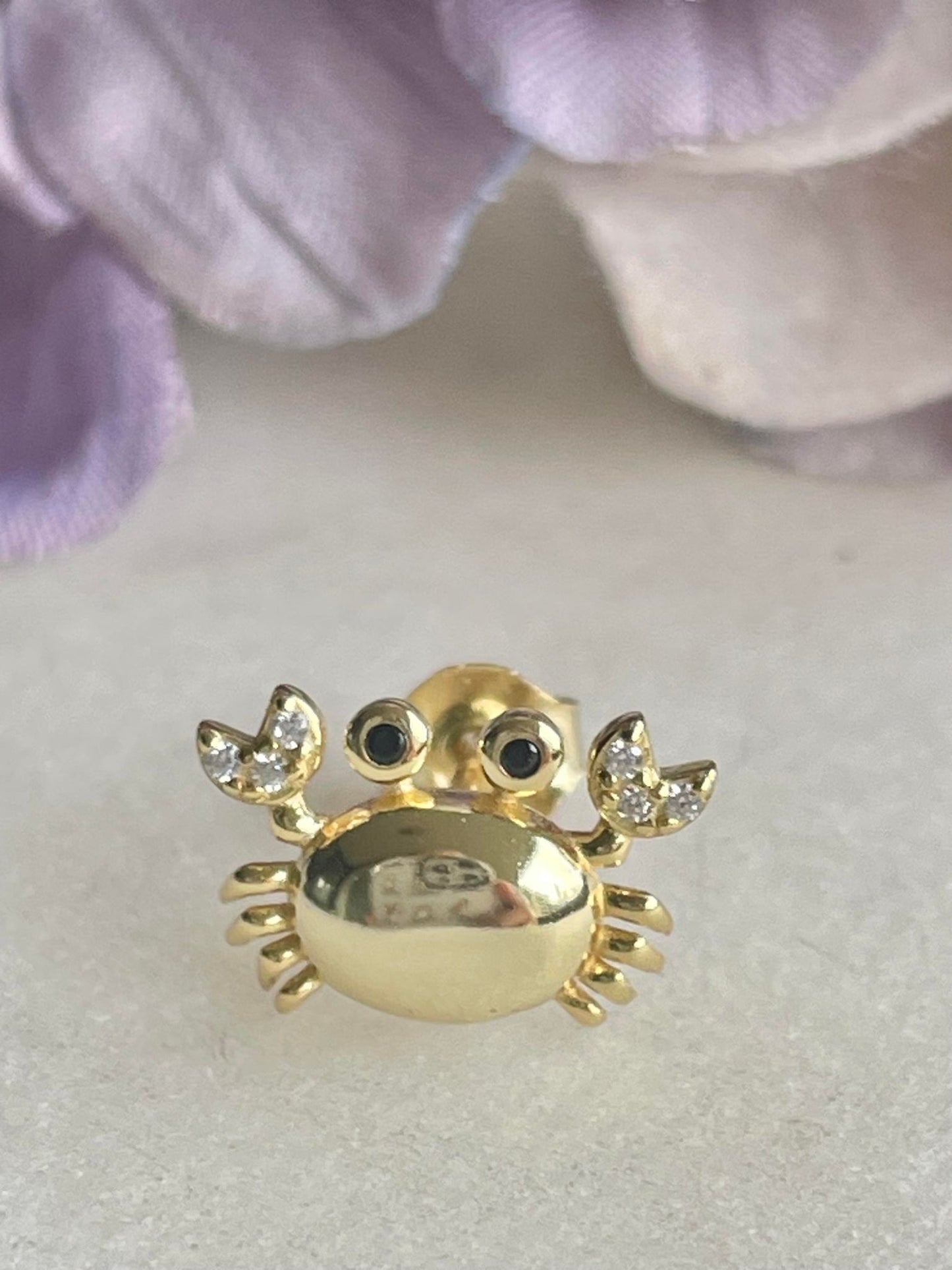 Snippy the sterling silver crab - gold and silver