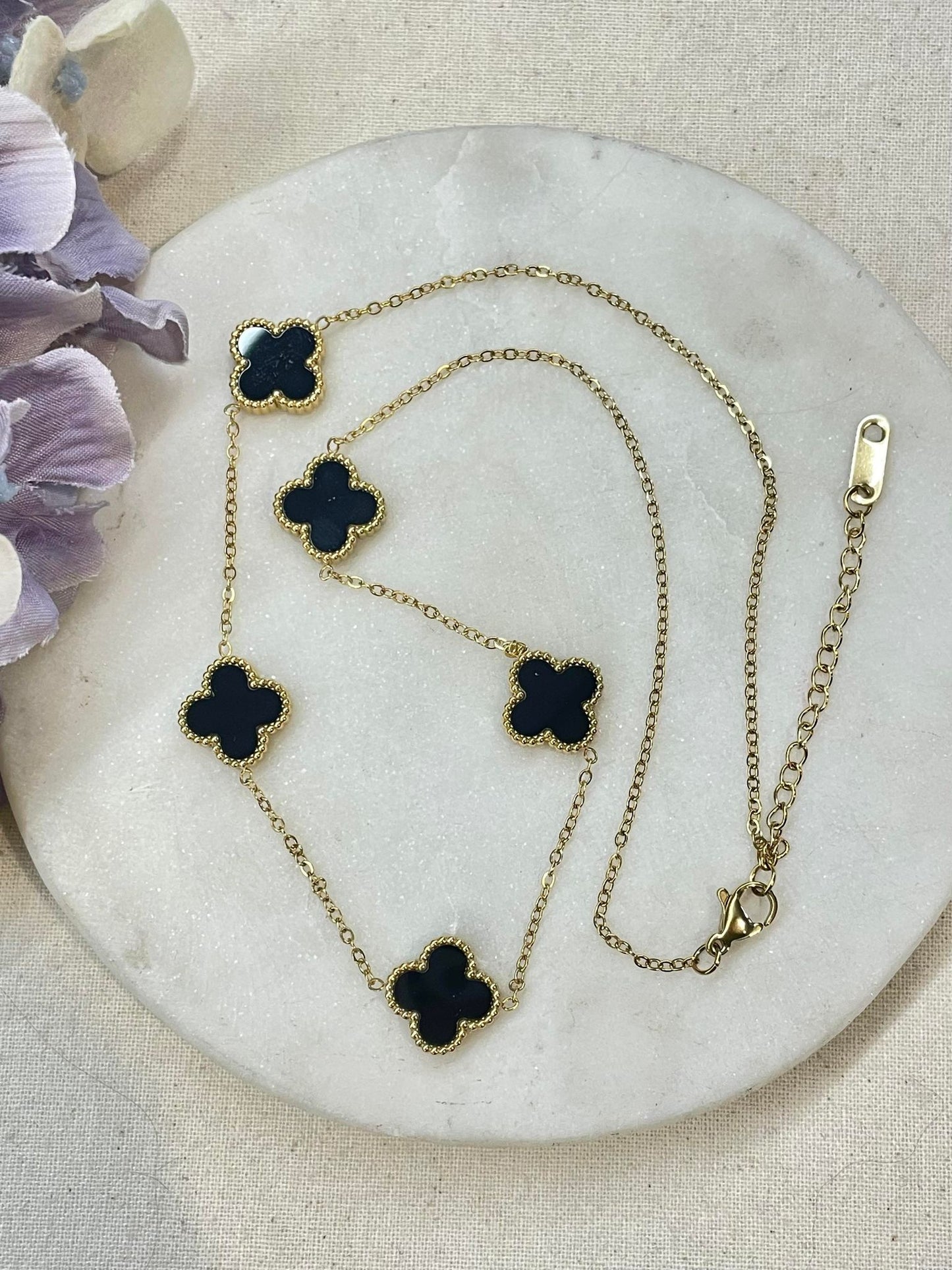 Four leaf clover necklace - black – Tarnish Proof Jewellery