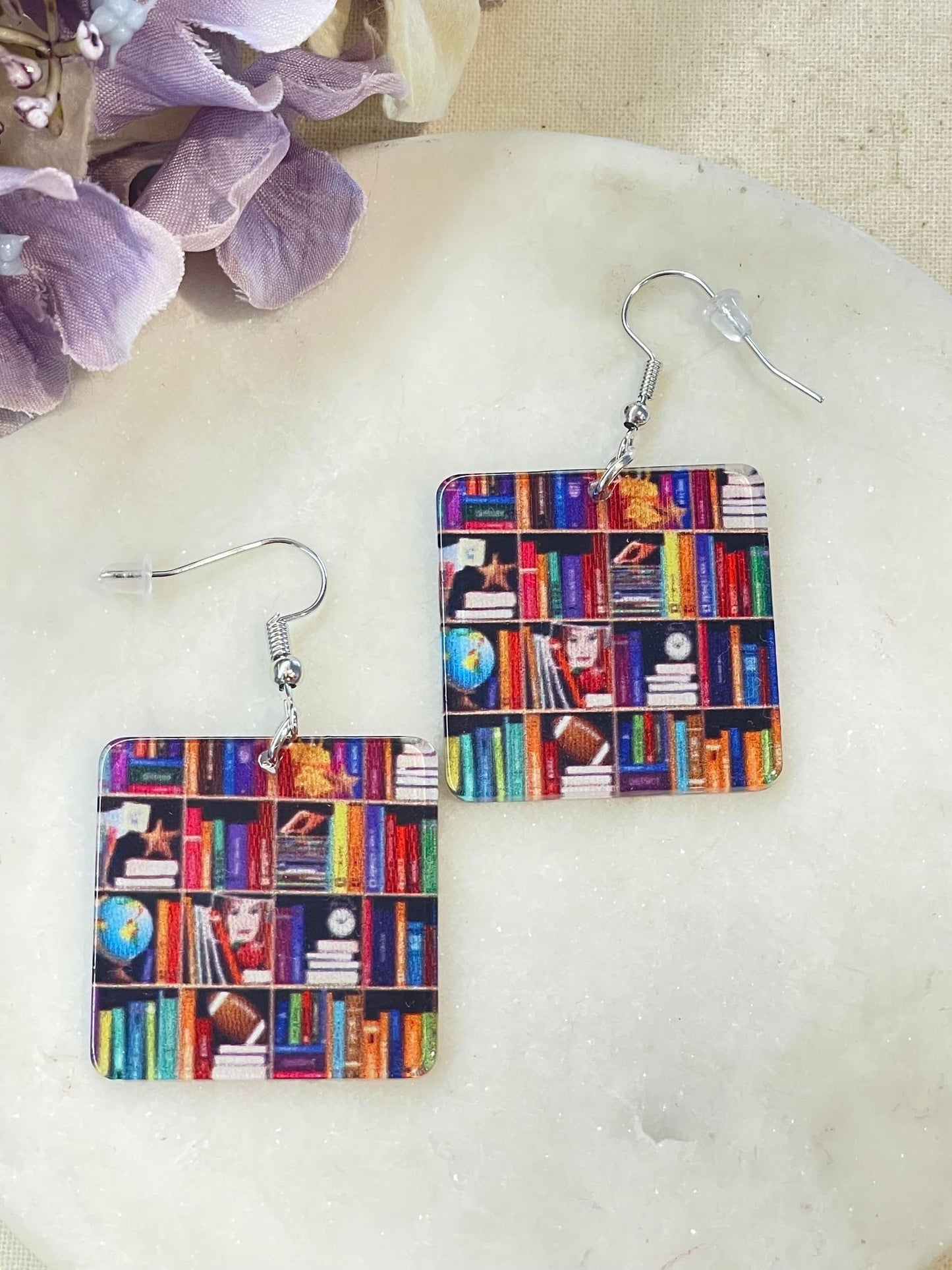 Book-nook magazine rack earrings