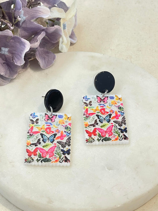 Flutter away with me, butterfly earrings - black