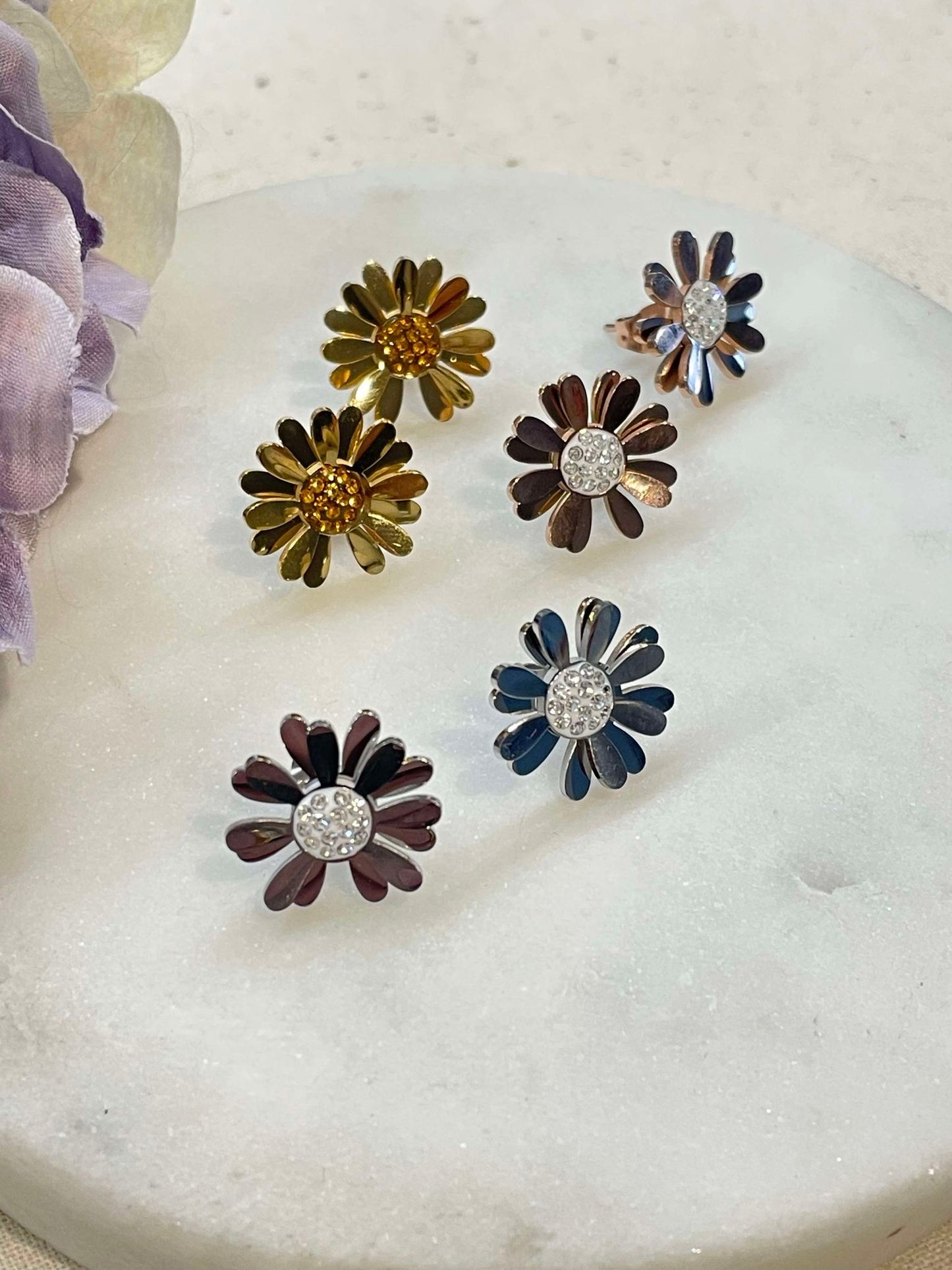 Flowers for you earrings - gold – Tarnish Proof Jewellery