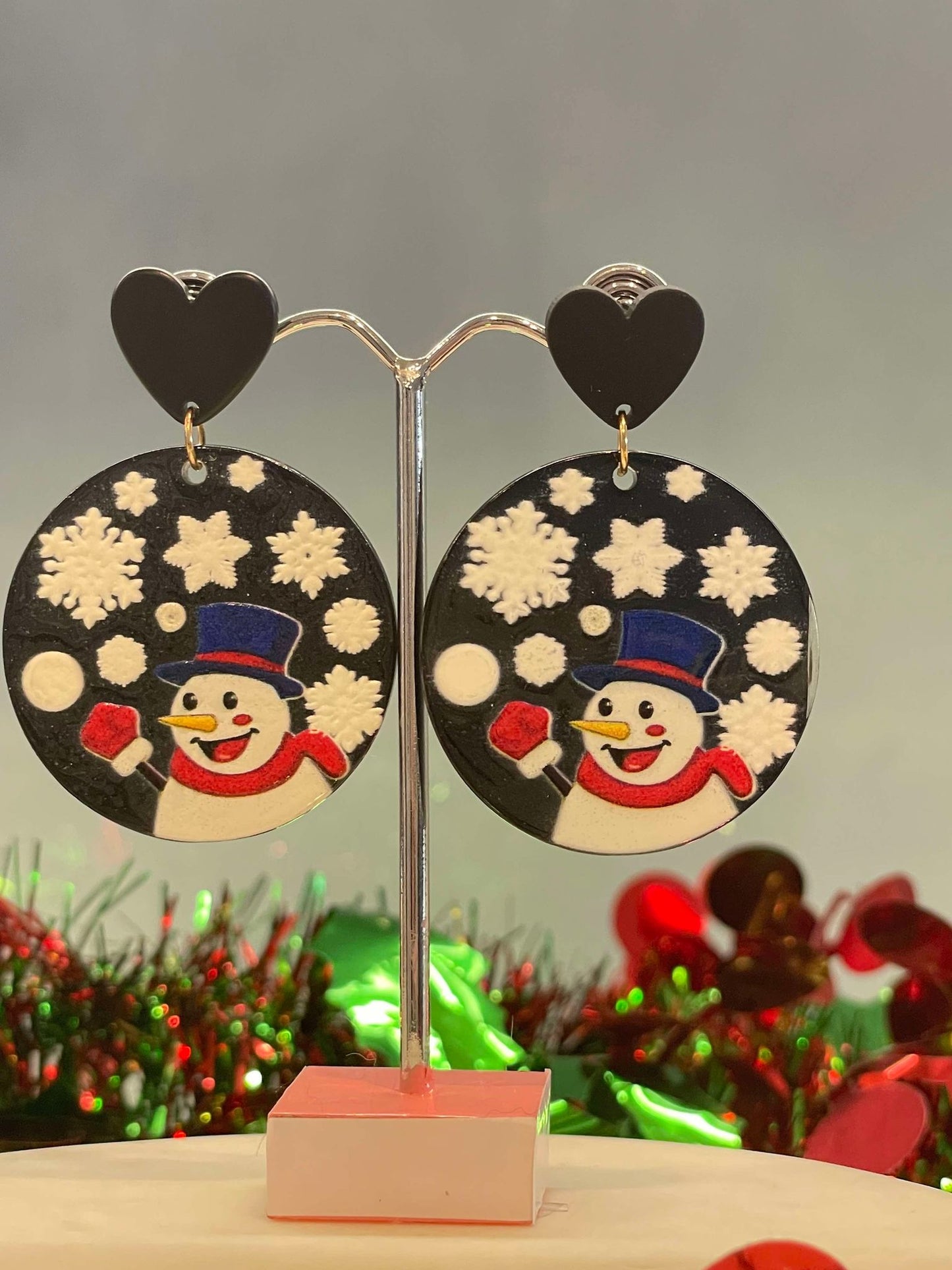 Frostie the snowman earrings