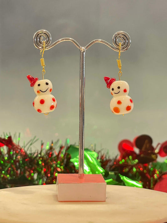 Smiling Snowman hook earring - gold