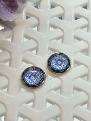 China blue cabochon stud - lots of styles