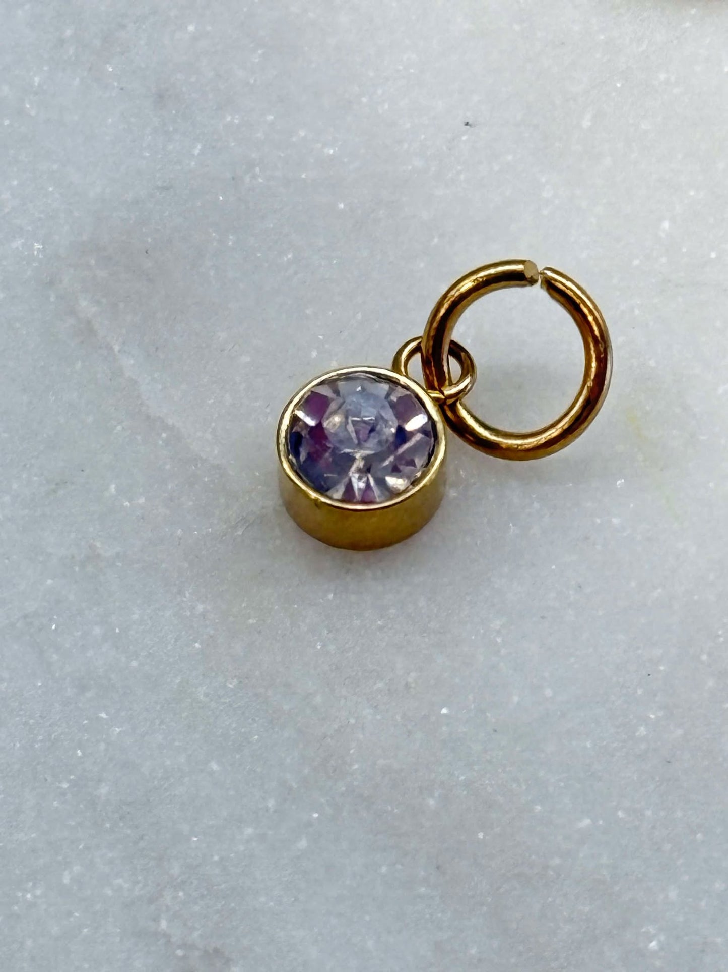 Cubic Zirconia stone in gold