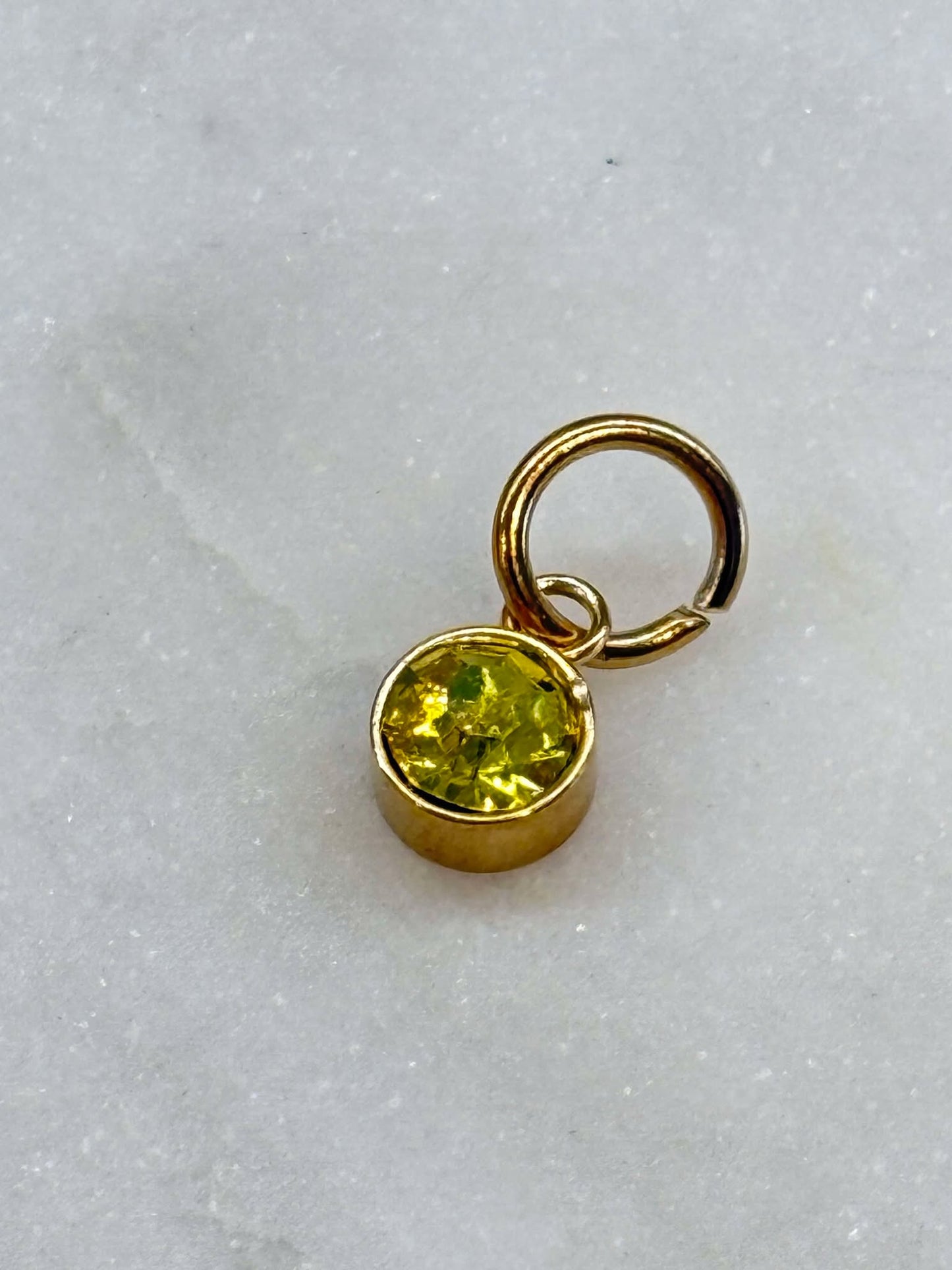 Cubic Zirconia stone in gold