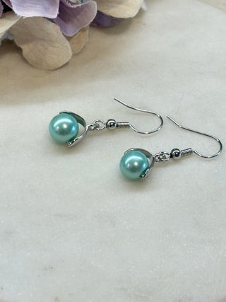 Caught a glass pearl - silver