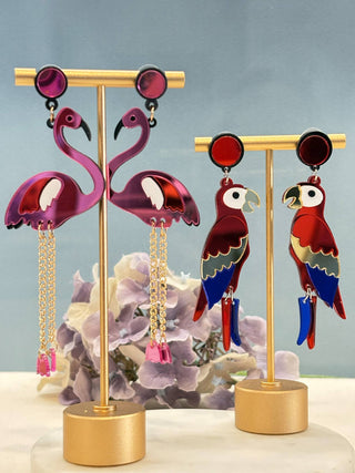 Exotic friend earrings