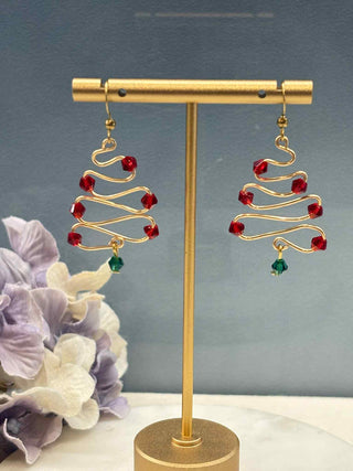 Wire Christmas tree earrings