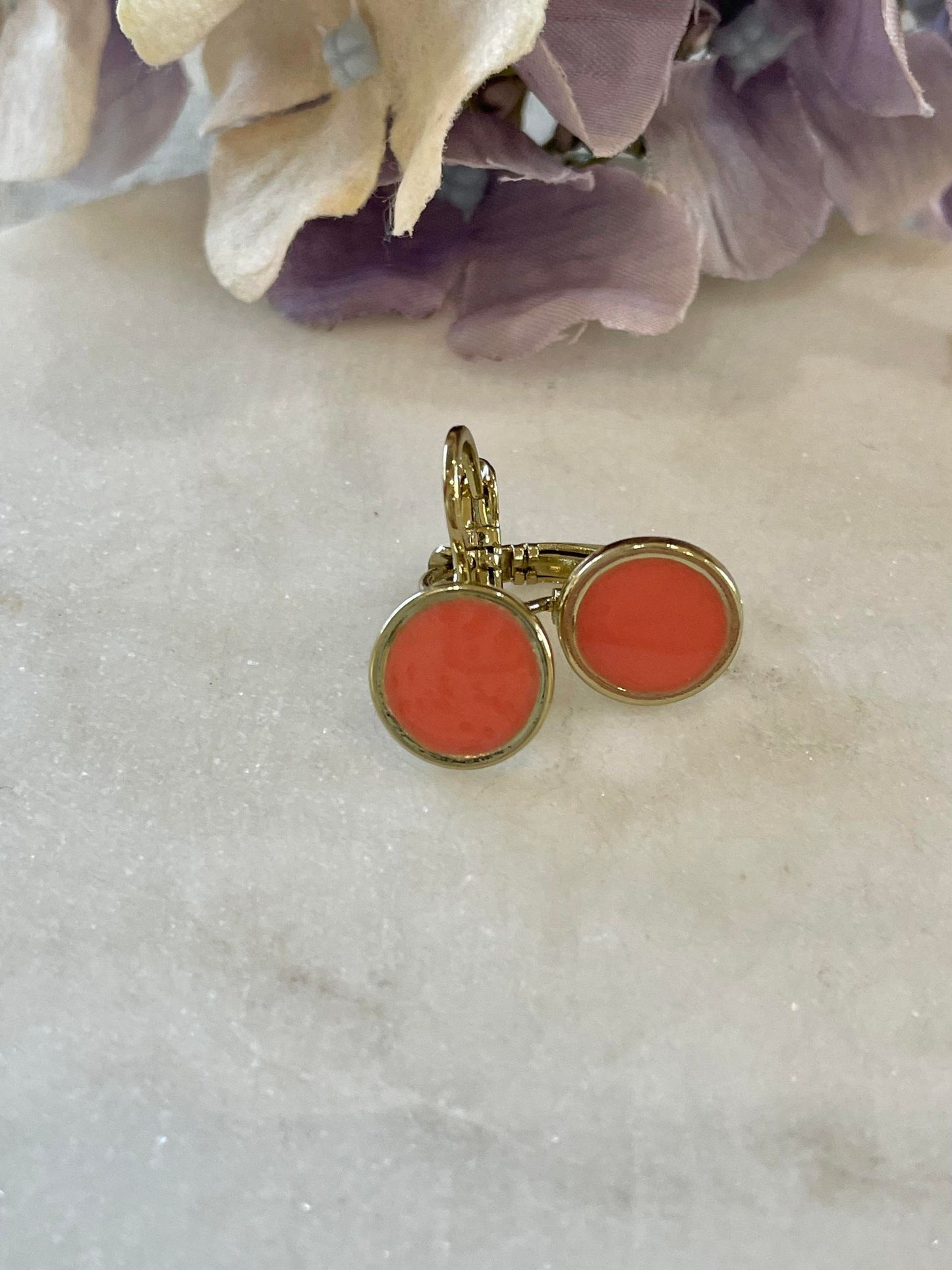 Coral enamel button lobster clamp earring - gold