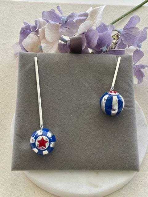 Dumbo mis-matched ball drop earrings