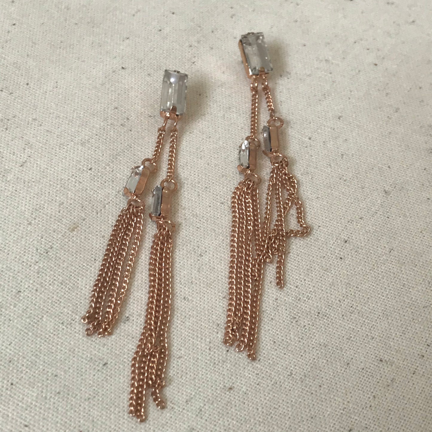 Rose gold chain earring