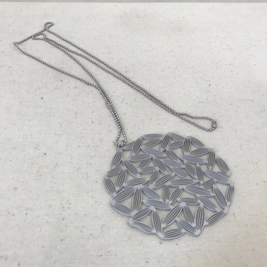 Silver circle lattice necklace